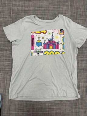 Eddie Bauer women’s 3XL Disney parks shirt 2024